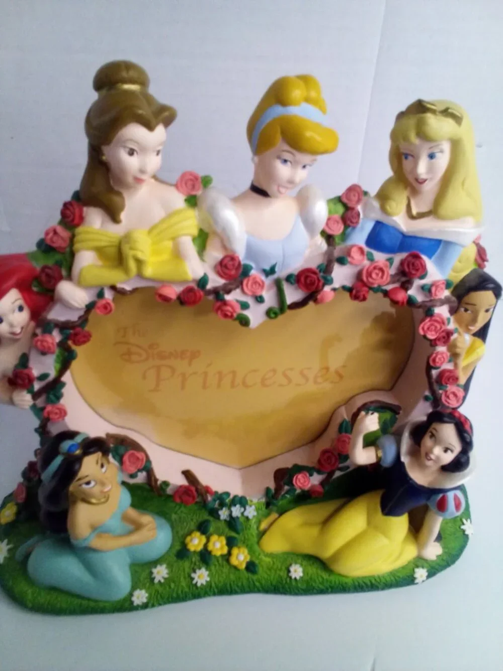 Disney Parks 3D Sculpted Picture Frame Princesses Heart Shape 8